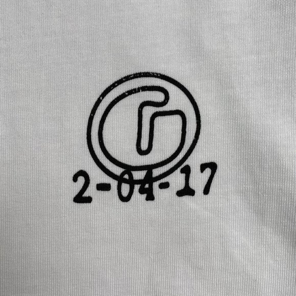 Gallery White Short Sleeve Letter Print T-Shirt - Picture 7 of 13